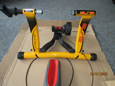 Rollentrainer Elite Crono incl. Vorderrad Stütze