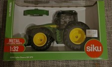 SIKU Farmer John Deere 8R 370