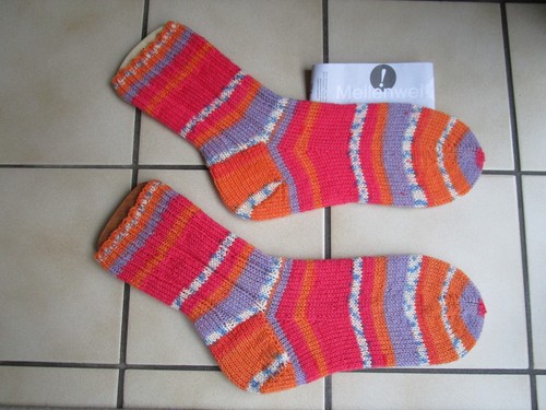 Handgestrickte socken regia - handgestrickte,