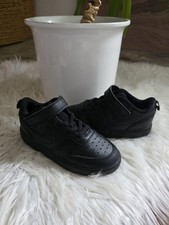 Nike Schuhe Gr. 27  NEU