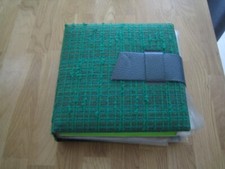 25 x Vinyl-Singles in Mappe - meist alte Schlager u. a.