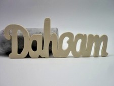 Schriftzug Dahoam / Daheim aus