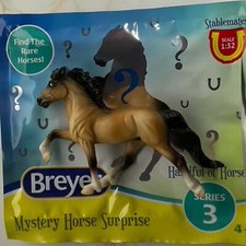 BREYER Mystery Horse Surprise