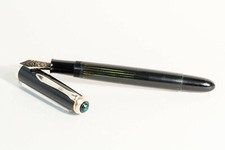 Seltener Schwarz gestreifter