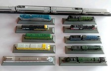 Modellbahn Spur N Lokomotiven, Konvolut 14 Teile, Standmodelle, 1:160, Sammlung.