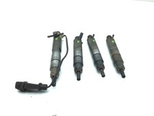 VW Passat Variant 3B5, B5 Einspritzdüse 028130201G 028130201J 1x Nadelhubgeber