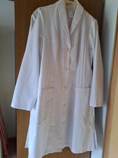 2 Laborkittel Weiß Gr. 38. Gebraucht, Guter Zustand