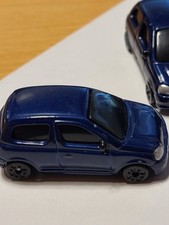 Zwei Modelle YARIS 1:87? 4X1,8