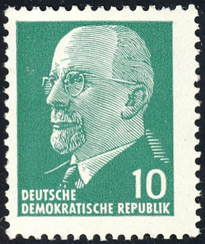 846 walter ulbricht - pf, **