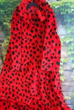 Langer Marienkäfer-Mantel