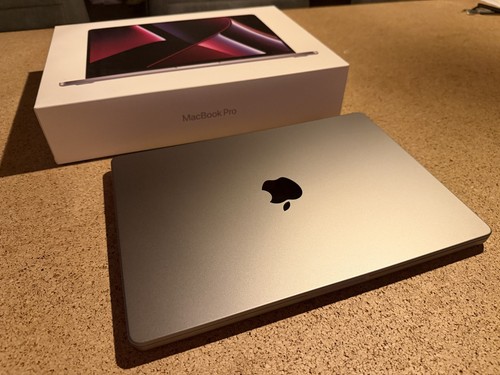 Apple macbook pro max - pro, m2