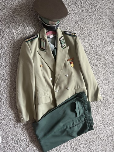 Ddr nva kpl uniform - ddr/nva,