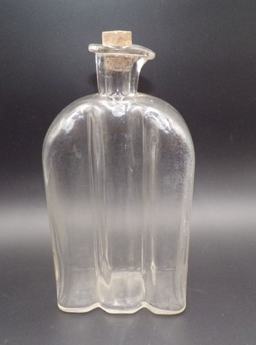 Alte glasflasche transparent - alte,