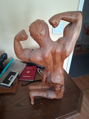 Bodybuilder holzfigur - bodybuilder,