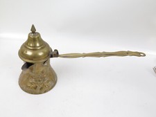 Antike Cezve ( Ibrik Briki bzw. Raqwa) aus Messing mit Deckel, verziert, Orient