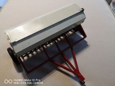 International Grain Drill / Ertl Farmer 1:16 - #448 / Sammlerstück bespielt OVP