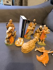 10  Krippenfiguren ca 10  cm groß 