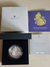 Royal Tudor Beasts Lion of