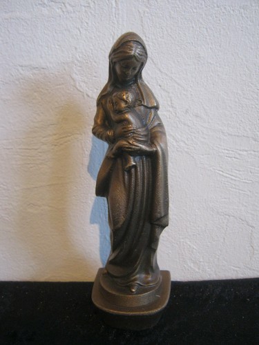 Kleine madonna mit jesuskind - mit,