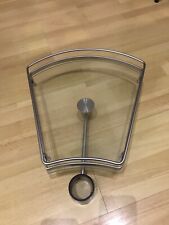 Schwenktablar mit Glasboden + Schwenkarm Kesseböhmer Funktionssäule Highline