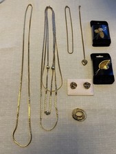 Gold-Modeschmuck, Halsketten, Herz-Anhänger, Broschen, Ohrclips, Konvolut