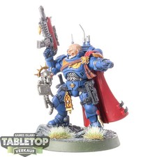 Space Marines - Captain in Phobos Armour - bemalt