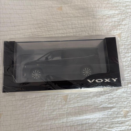 Toyota kleinwagen voxy - toyota,