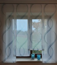 Flächengardine im 4 er Set mit modernem Druck