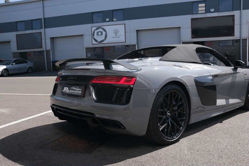 Audi v10 plus original - r8, 4s
