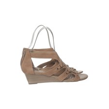 Janet D., Keilschuhe, Größe