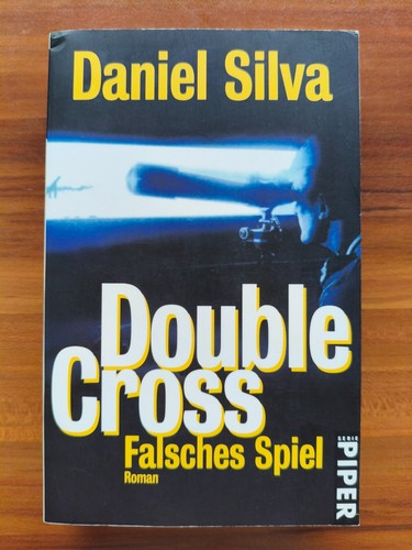Daniel silva double cross - silva, /