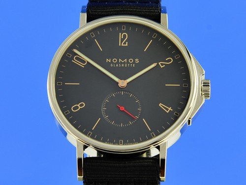 Nomos glashütte ahoi - nomos,