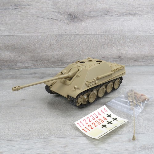 Tamiya 35203 dt - -,