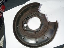 BMW e34 E32 E24 E28 Schutzblech Bremsscheibe Mudguard brake dics hinten rear Li.