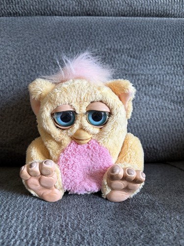 2005 hasbro furby - hasbro, sand