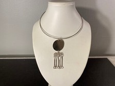 Sängerform 70er Design Mode Schmuck Sammlung , Auflösung Vintage Hippie  Ära