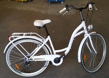 Goetze Mood 26 Zoll Damen Citybike, 17 Zoll Tiefeinsteiger Rahmen, weiß