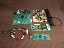 Ersatzteile von/für UNIVERSUM FT 8198 Fernseher