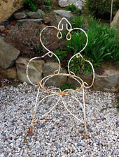 Gartenstuhl aus Rundeisen  mit Armlehne und Schüssel