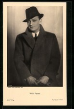 Schauspieler Willi Forst im Mantel mit Hut, Ansichtskarte 