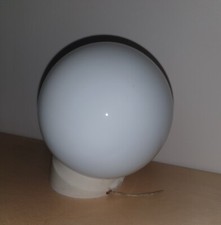 alte Kugellampe Kellerlampe