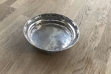 Silberschale auf Fuß