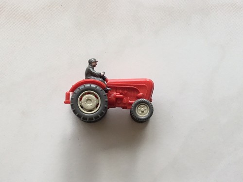 Wiking 491 traktor - h0,