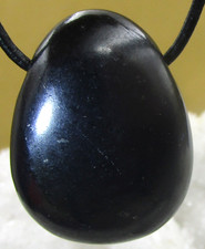 SCHUNGIT   Edelstein   Anhänger  TROMMELSTEIN    gebohrt    FREEFORM    Nr.15