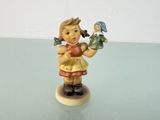 Hummel Figur 2209/a Kasperletheater 9 cm. 1 Wahl. Top Zustand 