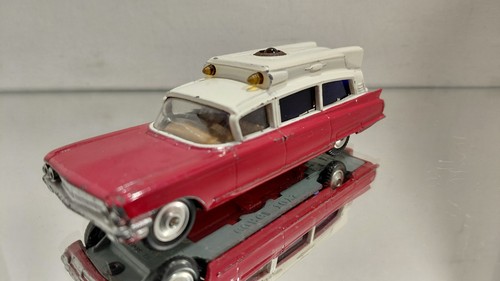 Corgi toys 437 - toys, superior