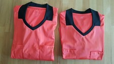2 x  Schiedsrichter/Referee Trikots Adidas 2018 Farbe rot