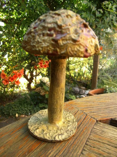 Bronzeskulptur pilz rot - pilz,