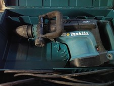 Makita HM 1213C Stemmhammer mit antivibrationssystem AVT im Koffer