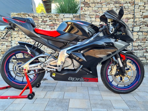 Aprilia 125 rd black - rs, py